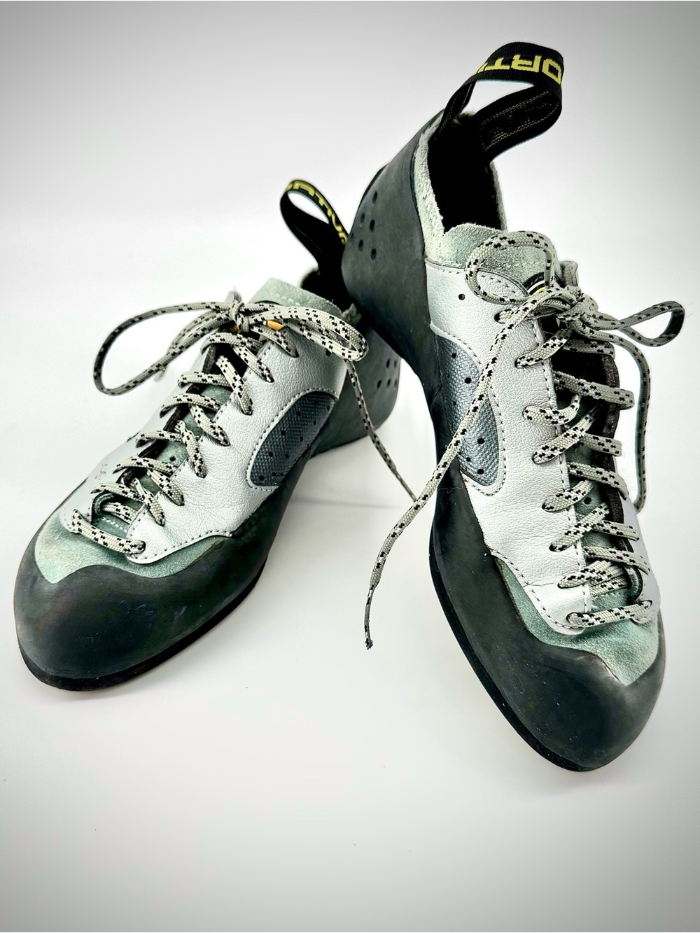 La Sportiva Climbing Shoes | Gray Black | Lace Up Rock Climbing |Women’s US 7